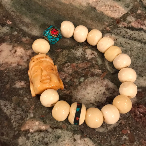 Jewelry - Beautiful Buddha bracelet